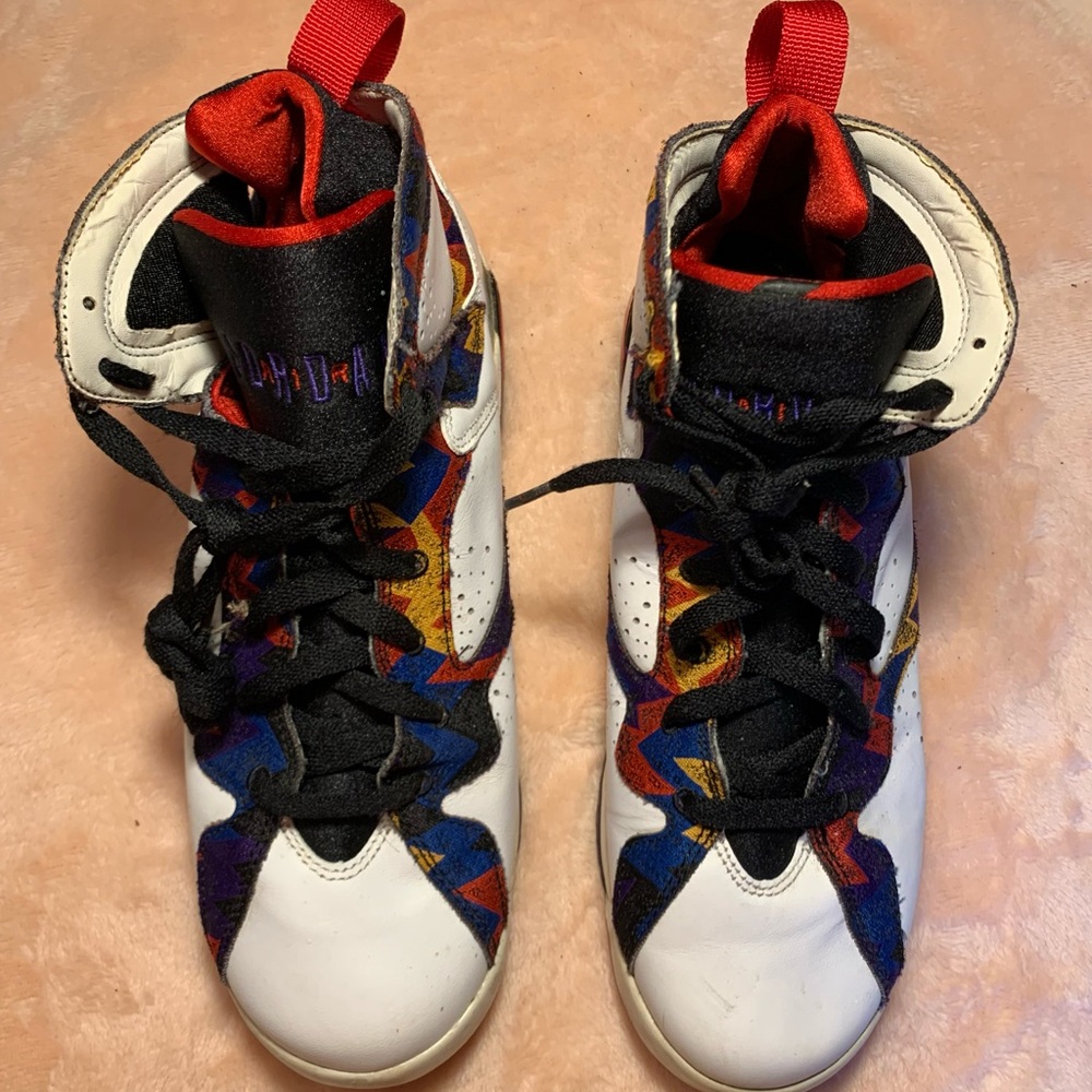 Nike Air Jordan 7 Retro sneakers